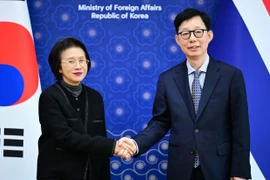 Thứ trưởng Ngoại giao thứ nhất Park Yoon Joo đã có cuộc gặp Bí thư thường trực Bộ Ngoại giao Thái Lan Eksiri Pintaruchi. (Ảnh: Yonhap)