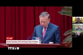 Các thành viên dự tọa đàm từ các điểm cầu theo dõi bài phát biểu của Tổng Bí thư Tô Lâm, do Hội CVFS chuẩn bị. (Ảnh: TTXVN phát)
