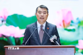 Thủ tướng Lê Minh Hưng phát biểu chỉ đạo tại Hội nghị quân chính toàn quân 6 tháng đầu năm 2026. (Ảnh: Dương Giang/TTXVN)