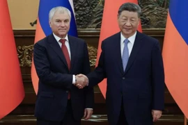 Chủ tịch Trung Quốc Tập Cận Bình và Chủ tịch Duma Quốc gia Nga (Hạ viện), ông Vyacheslav Volodin. (Ảnh: sputniknews)