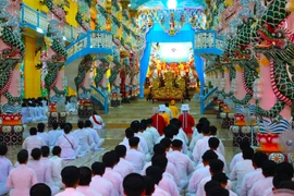 Lễ cúng cầu cho mưa thuận gió hòa, quốc thái dân an nhân Đại lễ Đức Chí Tôn năm Ất Tỵ 2025 của đạo Cao Đài. (Ảnh: Minh Phú/TTXVN)