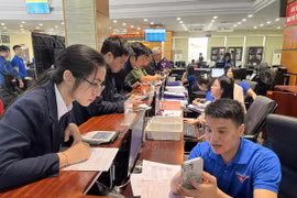 Thanh Hóa phát động phong trào “Bình dân học vụ số”. (Ảnh: Nguyễn Nam/TTXVN)