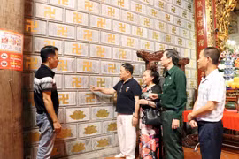 Chùa Cương Xá lập kỷ lục châu Á có tường đá khắc nhiều chữ Vạn nhất