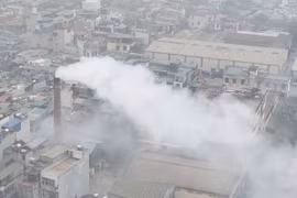 Hà Nội xử lý phản ánh nhà máy dệt vô tư xả khói bụi vào khu dân cư
