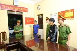 Nam thanh niên hành hung nhân viên y tế là N.V.T tại cơ quan công an.