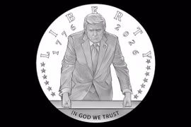 Thiết kế đồng xu vàng có hình Tổng thống Donald Trump. (Nguồn: Bộ Ngoại giao Hoa Kỳ)