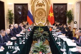 Thứ trưởng Thường trực Bộ Ngoại giao Nguyễn Minh Vũ và Thứ trưởng thứ nhất Bộ Ngoại giao Nga V. Titov đồng chủ trì Đối thoại chiến lược Ngoại giao-Quốc phòng-An ninh Việt Nam-Nga lần thứ 13. (Ảnh: An Đăng/TTXVN)