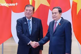 Chủ tịch Quốc hội Trần Thanh Mẫn hội kiến Thủ tướng Nhật Bản