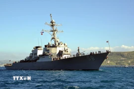 Tàu khu trục USS Laboon (DDG 58) của Mỹ. (Ảnh: AFP/TTXVN)