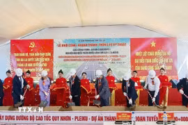 Lễ khởi công Dự án thành phần 3 thuộc Dự án đầu tư xây dựng đường bộ cao tốc Quy Nhơn-Pleiku. (Ảnh: Hồng Điệp/TTXVN)