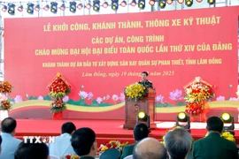 Đại tướng Phan Văn Giang, Ủy viên Bộ Chính trị, Bộ trưởng Bộ Quốc phòng, phát biểu tại Lễ Khánh thành. (Ảnh: Nguyễn Thanh/TTXVN)