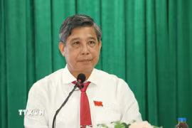 Bí thư Tỉnh ủy, Chủ tịch Hội đồng Nhân dân tỉnh Hậu Giang, Đồng Văn Thanh phát biểu tại kỳ họp. (Ảnh: Duy Khương/TTXVN)