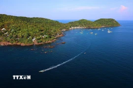 Vùng biển đảo phía nam đảo Phú Quốc. (Ảnh: Dương Giang/TTXVN)