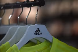 Một cửa hàng của Adidas ở Munich. (Ảnh: AFP/TTXVN)