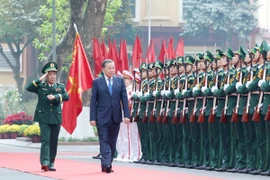 Tổng Bí thư Tô Lâm đến thăm, làm việc tại Bộ Tư lệnh Bộ đội Biên phòng. (Ảnh: Thống Nhất/TTXVN)