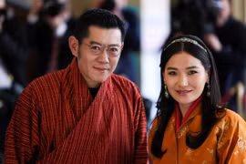 Quốc vương Bhutan Jigme Khesar Namgyel Wangchuck và Hoàng hậu Jetsun Pema. (Ảnh: Reuters)