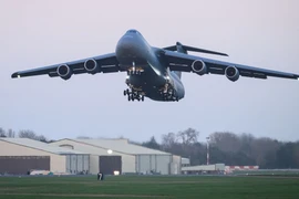 Máy bay vận tải quân sự cỡ lớn C-5 Galaxy. (Ảnh: Getty images)
