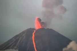 Nga: Núi lửa tại Viễn Đông phun trào, cảnh báo hàng không mức cao nhất