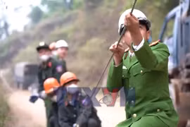 Công an nhân dân và kỳ tích khơi thông nguồn lực số nơi biên cương