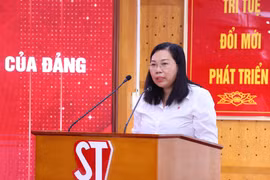 Phó Giám đốc - Phó Tổng Biên tập Nhà xuất bản Chính trị Quốc gia Sự thật Phạm Thị Thinh. (Ảnh: Văn Điệp/TTXVN)