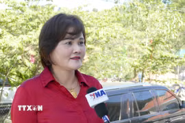 Bà Phạm Thị Minh Hường trả lời phỏng vấn. (Ảnh: Xuân Tú/TTXVN)