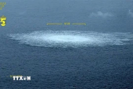 Hình ảnh do Lực lượng phòng vệ bờ biển Thuỵ Điển cung cấp ngày 27/9/2022 về một điểm rò rỉ trên hệ thống đường ống dẫn khí đốt Dòng chảy phương Bắc ở biển Baltic. (Ảnh: THX/TTXVN)