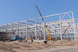 Quảng Ngãi đang tháo gỡ vướng mắc các dự án trong Khu kinh tế Dung Quất. (Ảnh: Phạm Cường/TTXVN)