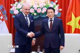 Đại tướng Lương Tam Quang, Bộ trưởng Bộ Công an tiếp Bộ trưởng Bộ Ngoại giao và các vấn đề châu Âu Cộng hòa Croatia Gordan Grlić Radman. (Ảnh: Phạm Kiên/TTXVN)