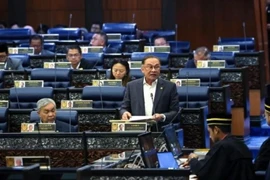 Thủ tướng Malaysia Datuk Seri Anwar Ibrahim phát biểu tại Quốc hội ngày 20/1. (Nguồn: Bernama)