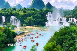 Thác Bản Giốc. (Ảnh: TTXVN phát)