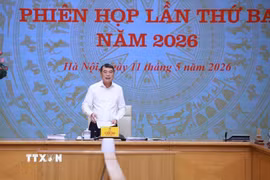 Thủ tướng Lê Minh Hưng, Trưởng Ban Chỉ đạo chủ trì Phiên họp lần thứ ba của Ban Chỉ đạo về phát triển khoa học, công nghệ, đổi mới sáng tạo, chuyển đổi số và Đề án 06. (Ảnh: Dương Giang/TTXVN)