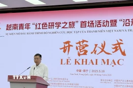 Đại sứ Việt Nam tại Trung Quốc Phạm Thanh Bình phát biểu tại Lễ khai mạc. (Ảnh: TTXVN phát)