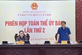 Đồng chí Nguyễn Đắc Vinh, Ủy viên Ban Chấp hành Trung ương Đảng, Chủ nhiệm Ủy ban chủ trì Phiên họp. (Ảnh: Đỗ Bình/TTXVN)