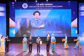 Ông Hoàng Mai Chung được vinh danh là “Lãnh đạo Sáng tạo và Chuyển đổi số” tại Việt Nam I4 Impact Awards 2026.