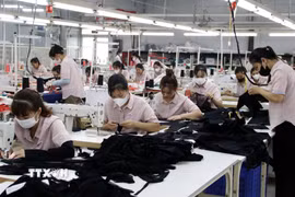 Dây chuyền sản xuất hàng xuất khẩu ở Bắc Ninh. (Ảnh: Đồng Thúy/TTXVN)