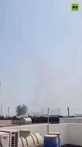 Hình ảnh tên lửa Iran bắn trúng căn cứ quân sự Mỹ 