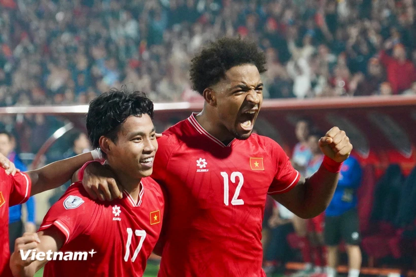 Xuân Son ghi bàn giúp Việt Nam đánh bại Thái Lan ở chung kết lượt đi AFF Cup 2024. (Ảnh: Việt Anh/Vietnam+)