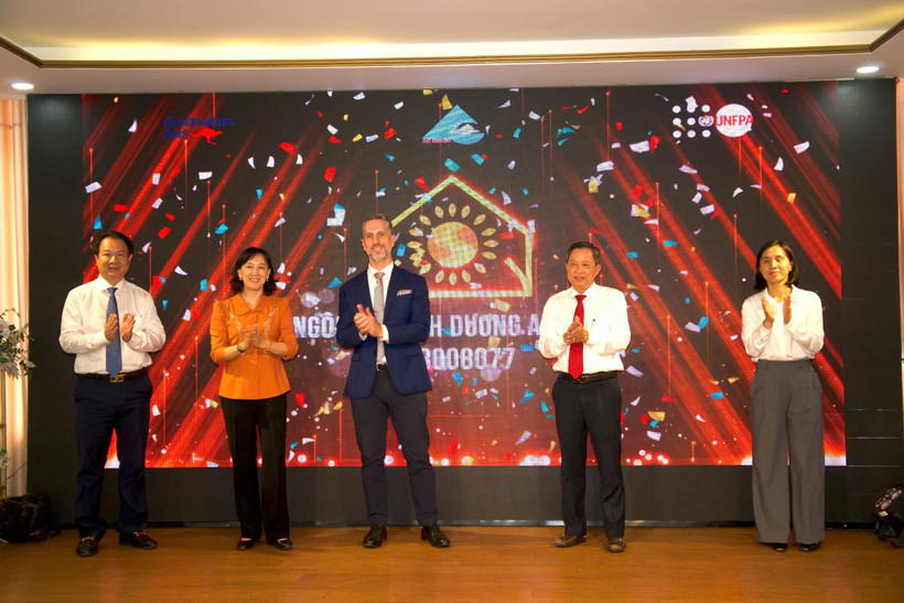 Trung tâm dịch vụ một cửa mang tên Ngôi nhà Ánh Dương đã chính thức được khai trương tại An Giang. (Ảnh: CTV/Vietnam+)