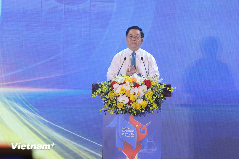 Ông Nguyễn Trọng Nghĩa, Ủy viên Bộ Chính trị, Bí thư Trung ương Đảng, Trưởng Ban Tuyên giáo và Dân vận Trung ương phát biểu khai mạc tại Hội Báo Toàn quốc. (Ảnh: Hoài Nam/Vietnam+)