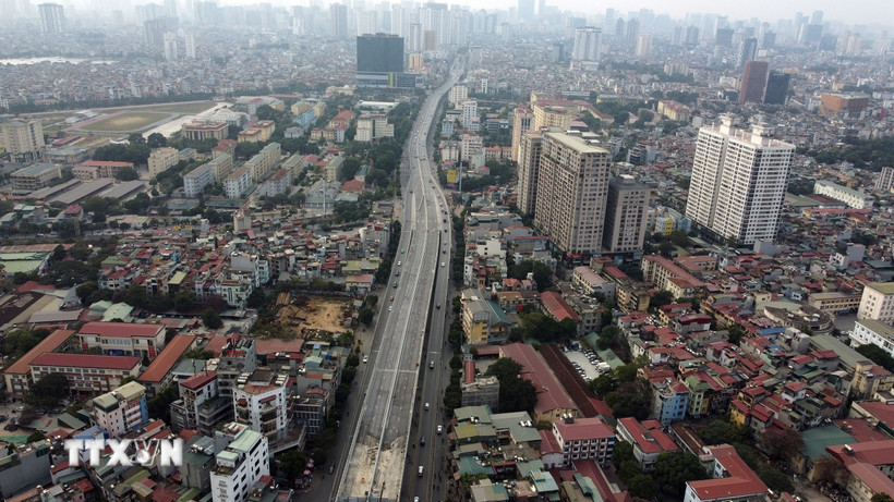 Bên cạnh diện tích tự nhiên, dân số, các tiêu chí khi sáp nhập cũng tính đến yếu tố về quốc phòng, an ninh, phát triển kinh tế. (Ảnh: TTXVN)