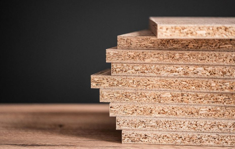 Theo Cục Phòng vệ thương mại, sản phẩm ván sợi gỗ bị áp dụng thuế chống bán phá giá tạm thời là sản phẩm ván sợi bằng gỗ hoặc bằng các loại vật liệu có chất gỗ khác, đã hoặc chưa ghép lại bằng keo hoặc bằng các chất kết dính hữu cơ khác. (Ảnh minh họa: Internet)