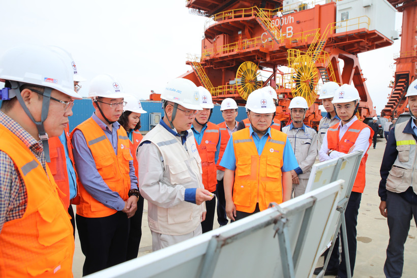 Tháng Công nhân năm 2026 có chủ đề “Công nhân Việt Nam: Đổi mới sáng tạo, nâng cao năng suất lao động". (Ảnh: CTV/Vietnam+)