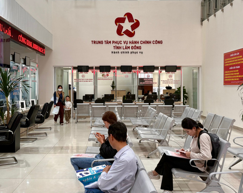 Các dịch vụ sự nghiệp công cơ bản, thiết yếu, có nhiệm vụ phục vụ người dân, trực tiếp giải quyết các vấn đề của cộng đồng dân cư sẽ giao cho cấp xã quản lý. (Ảnh: PV/Vietnam+)