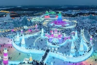 Ảnh chụp từ trên cao Công viên băng đăng Cáp Nhĩ Tân. (Ảnh: VCG)