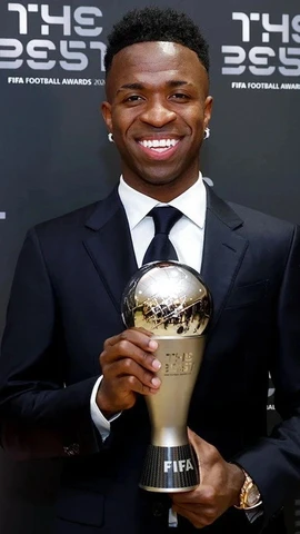 Vinicius Junior giành giải thưởng FIFA The Best 2024.