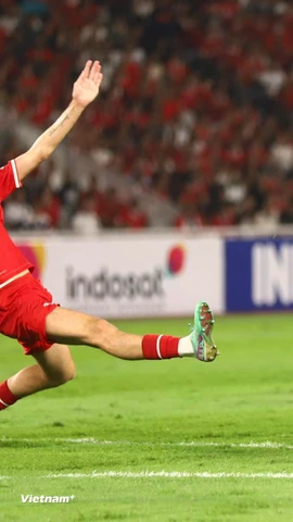 Đội tuyển Việt Nam (áo trắng) sẽ đối đầu với đội tuyển Indonesia ở vòng bảng ASEAN Cup 2026. (Ảnh: Việt Anh/Vietnam+)