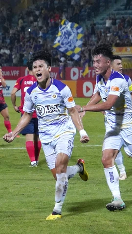 Tuấn Hải 'bừng sáng' giúp Hà Nội FC giữ lại 1 điểm trước Công an Hà Nội