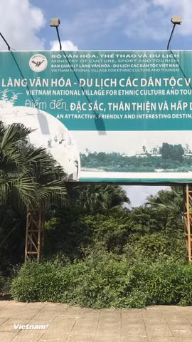 Làng Văn hóa các dân tộc Việt Nam. (Nguồn: Vietnam+)