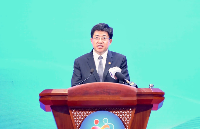 gap-go-thanh-nien-viet-trung.png