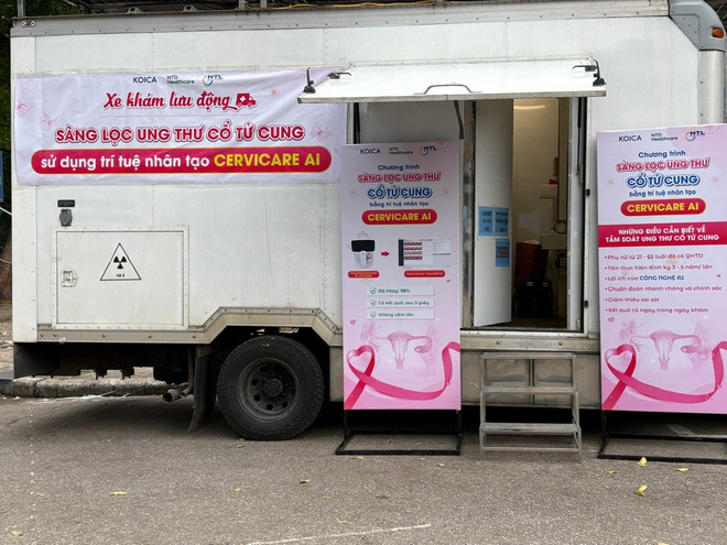 Cervical cancer screening area. (Photo: PV/Vietnam) kham-benh.jpg
